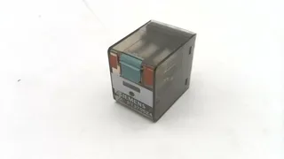 Siemens LZX:PT370524 — General Purpose Relays (image 2)