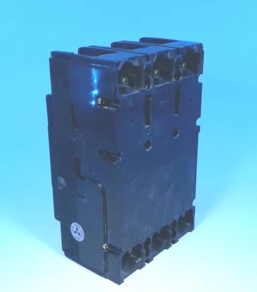 Mitsubishi Electric NV225-CP-3P-200A — Molded Case Circuit Breakers (MCCB) (image 4)
