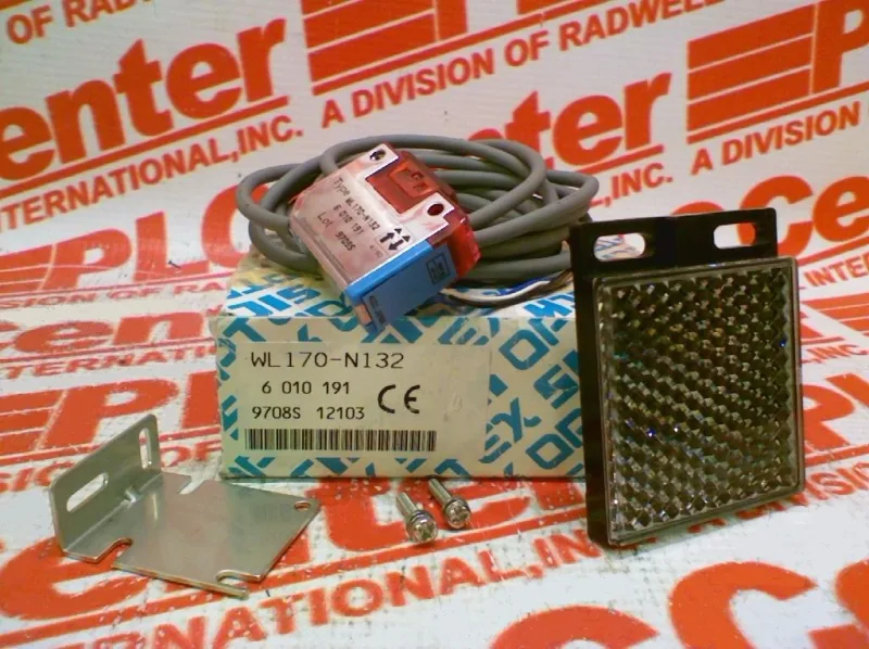SICK WL170-N132 — Photoelectric Sensors (image 3)