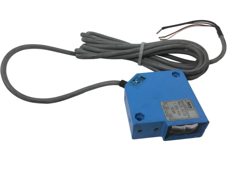 SICK WL20-8233 — Photoelectric Sensors (image 2)