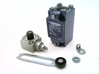 Schneider Electric XCKJ10541H7 — Limit Switches (image 3)