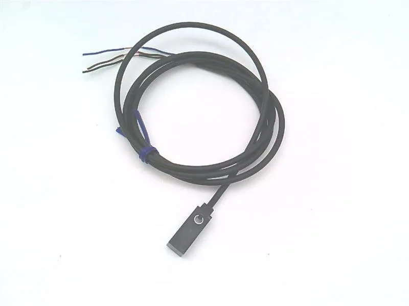 Omron E2S-W23-R 1M — Proximity Sensors (image 2)