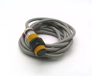 Omron E3F-DS10B4