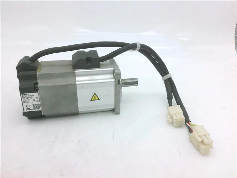 Omron R88M-G20030S-BS2 — Servo Motors