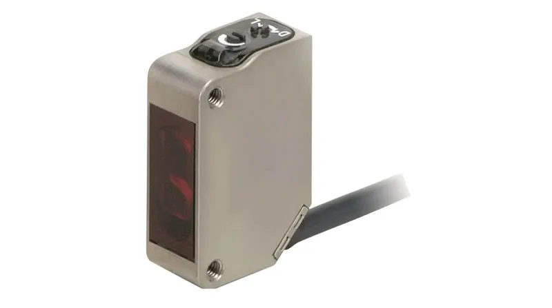 Omron E3ZMD82S1J03M — Photoelectric Sensors