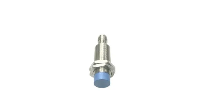 SICK IMC18-12NPPVC0SA00 — Proximity Sensors (image 3)