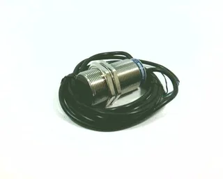 Schneider Electric XS530B1MAL2 — Proximity Sensors (image 3)