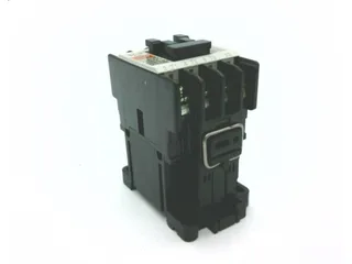 Fuji Electric 4NC0F0201 — Contactors (image 2)
