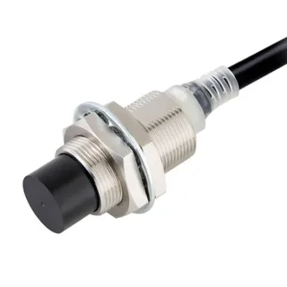 E2E-X10MC1L18 2M