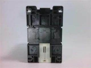 Fuji Electric SC-E3-120VAC — Contactors (image 3)