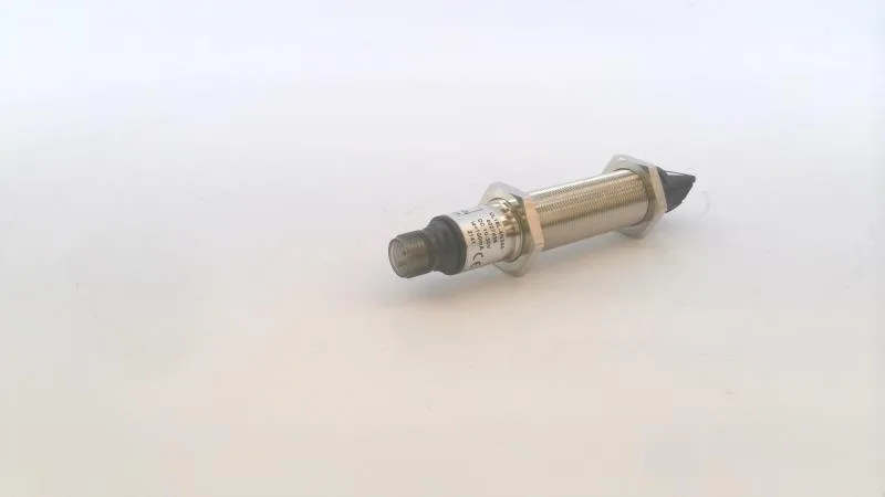 SICK VL18L-4N344 — Photoelectric Sensors (image 3)