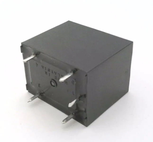 Omron G5LE-14 DC12 (image 4)