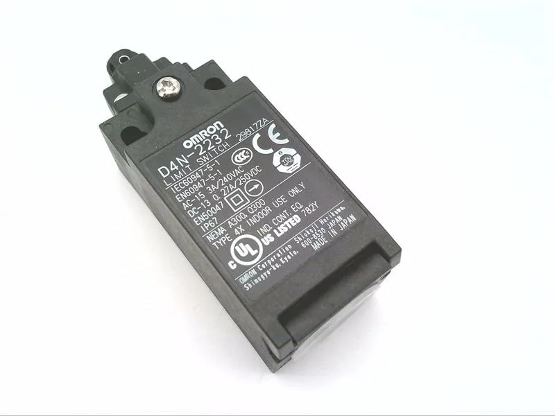Omron D4N-2232 — Limit Switches (image 2)