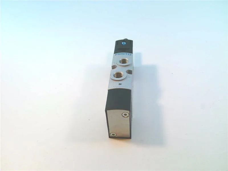 Festo VUVS-L20-M52-AD-G18-F7 — Solenoid & Directional Valves