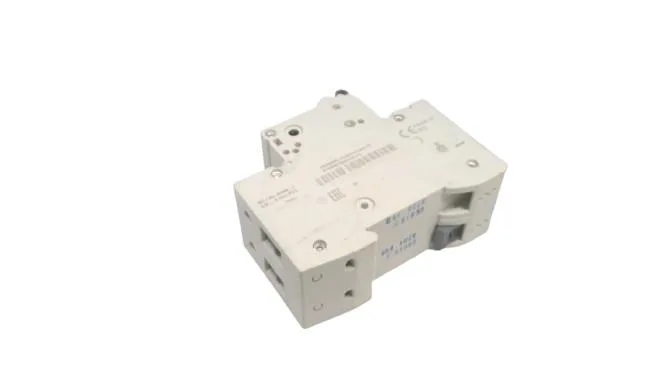 Siemens 5SL6206-7BB — 2-Pole MCB (DIN Rail) (image 4)