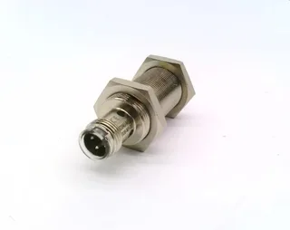 Omron E2AU-M18KS08-M1-B2 — Proximity Sensors (image 2)