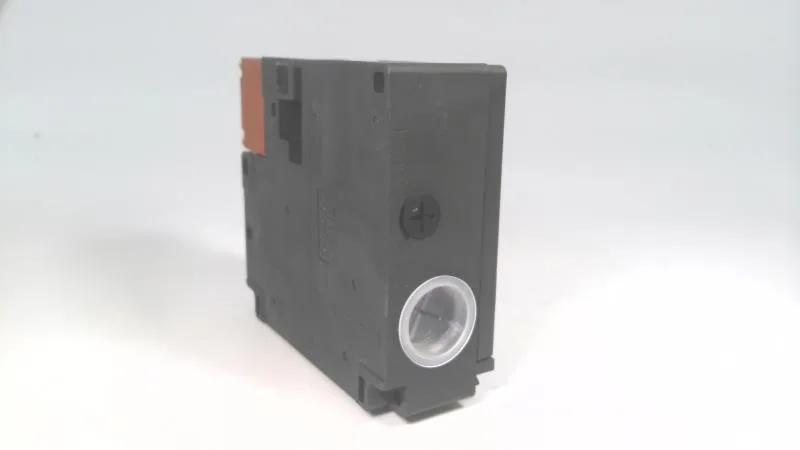Omron D4NL-4FFA-B — Limit Switches (image 2)
