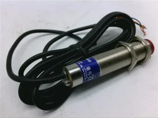 Schneider Electric XU9-M18PP340 — Photoelectric Sensors (image 2)