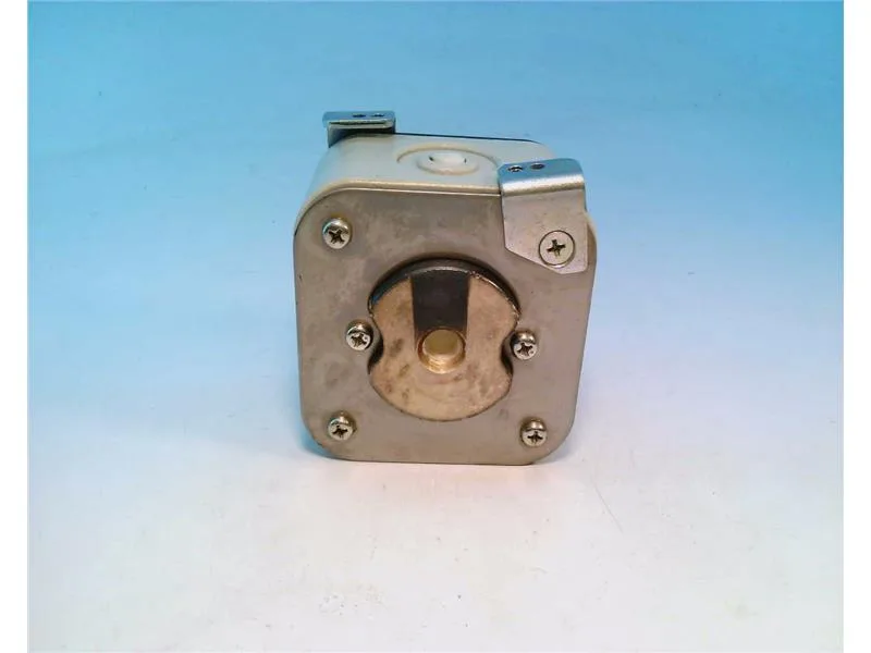Fuji Electric CS5F-800 — Fuses & Fuse Holders (image 3)