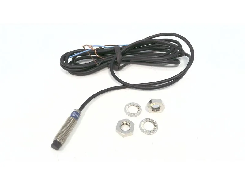 Schneider Electric XS2N08NA340 — Proximity Sensors (image 3)