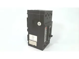 ABB UXAB 727121 R 101 — Molded Case Circuit Breakers (MCCB) (image 2)