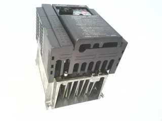 Mitsubishi Electric FR-D720-1.5K-60 — AC Drives (VFD) (image 2)
