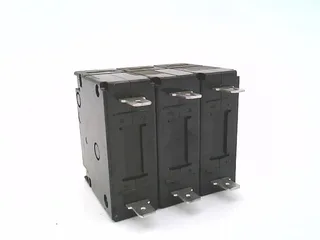 Fuji Electric CP33E/2 — Miniature Circuit Breakers (MCB) (image 2)