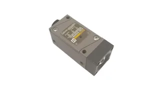 Omron E3N-DS50E1 — Photoelectric Sensors (image 3)