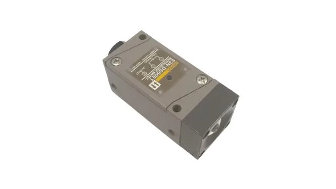 Omron E3N-DS50E1 — Photoelectric Sensors (image 3)