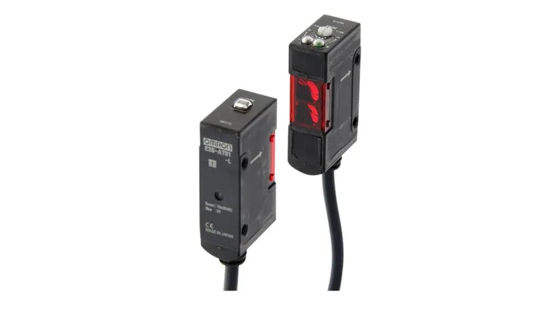 Omron E3SAT81 — Proximity Sensors (image 2)