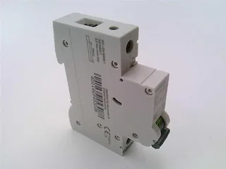 Siemens 5SL6106-7CC — 1-Pole MCB (DIN Rail) (image 2)
