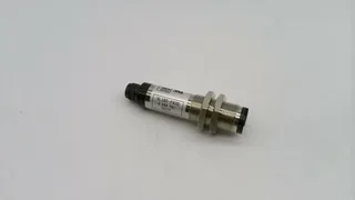 SICK VL180-P430 — Photoelectric Sensors (image 2)