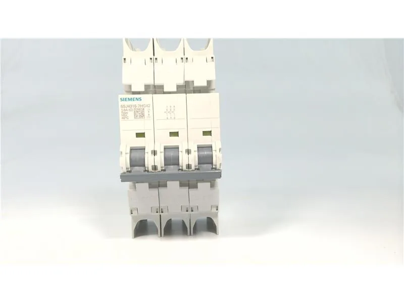 Siemens 5SJ4315-7HG42 — 3-Pole MCB (DIN Rail) (image 4)