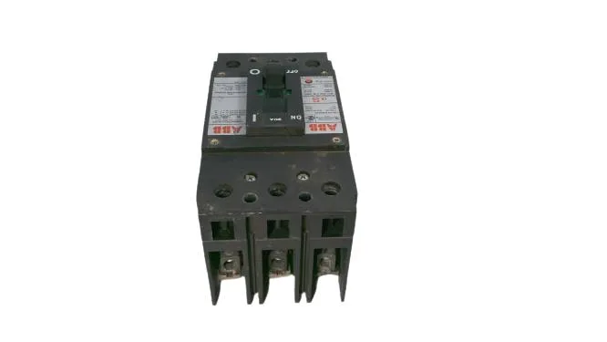 ABB UXAB-727131-R-121 — Miniature Circuit Breakers (MCB) (image 3)