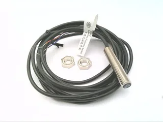Schneider Electric XS108BLNBL2