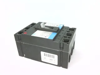 Fuji Electric BU3FHC-030L — Molded Case Circuit Breakers (MCCB) (image 3)