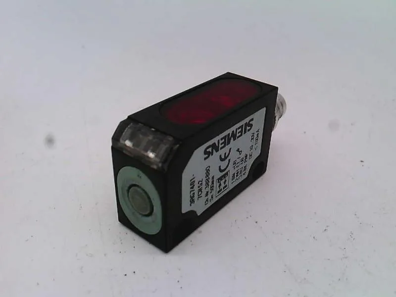 Siemens 3RG7401-7CH52 — Photoelectric Sensors (image 2)