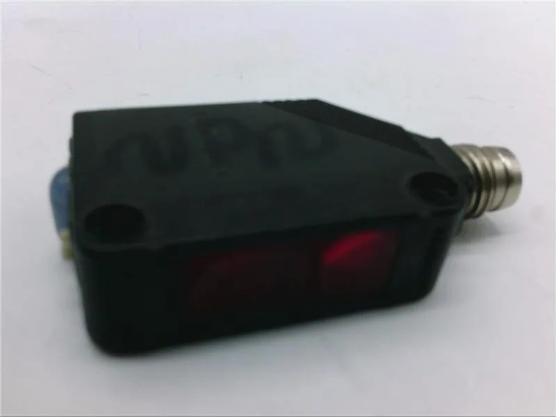Omron E3Z-LS68 — Photoelectric Sensors (image 2)