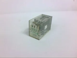Omron G2A-432A-DC24 — General Purpose Relays (image 3)