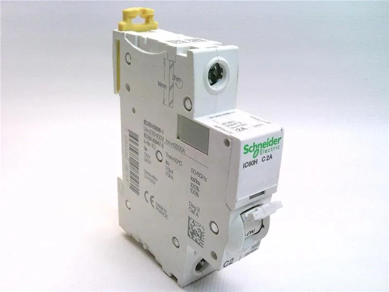 Schneider Electric A9F54102 (image 3)