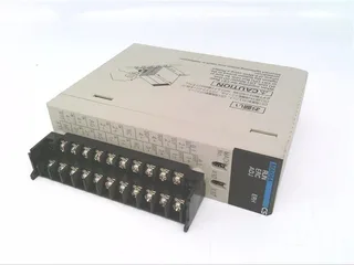 Omron CS1W-MAD44 — PLCs (Programmable Logic Controllers)