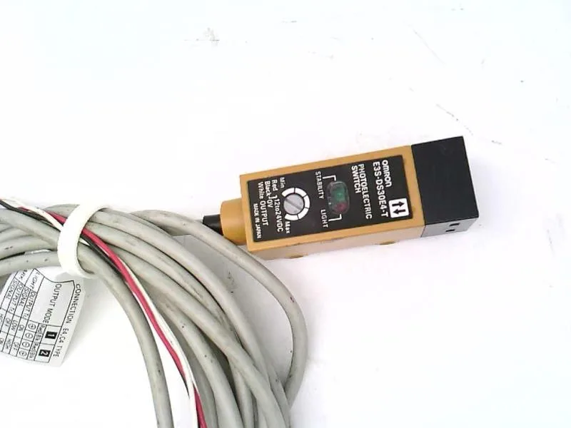 Omron E3S-DS30E4-T-5M — Photoelectric Sensors (image 2)