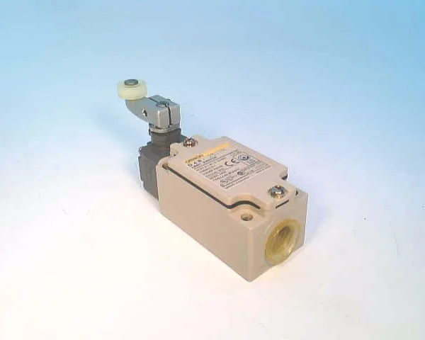 Omron D4B-2511N — Limit Switches (image 4)