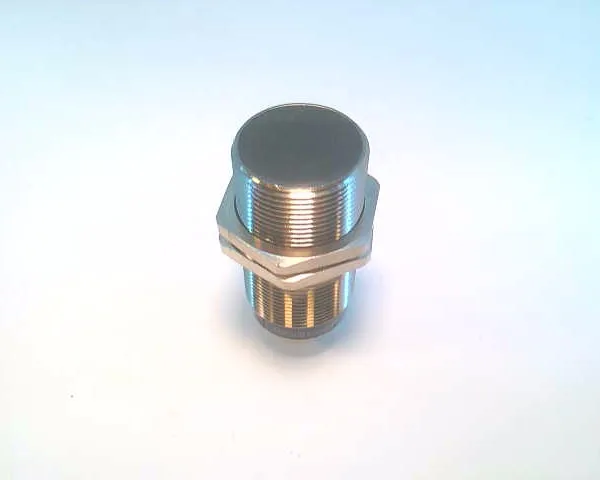 Schneider Electric XS630B1CASAS — Proximity Sensors (image 2)