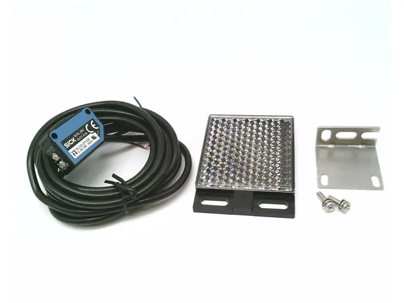 SICK WL100-2P1439 — Photoelectric Sensors (image 2)