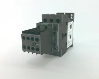 Siemens 3RT2027-1AF04 — Contactors (image 2)