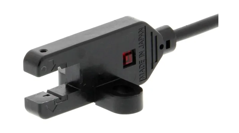 Omron EESX872P — Photoelectric Sensors