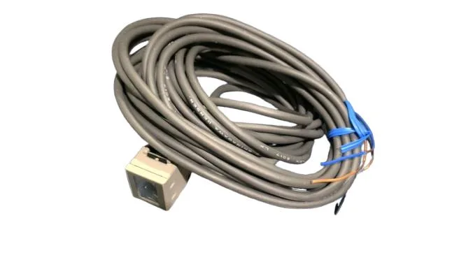 Omron E3S-CR61 5M — Photoelectric Sensors (image 2)