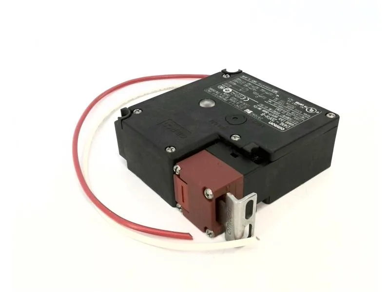 Omron D4NL-2DFH-B — Limit Switches (image 2)
