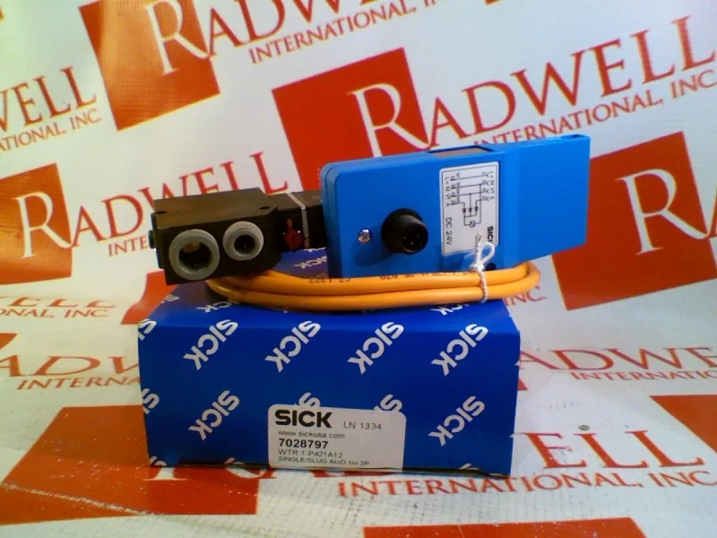 SICK WTR1-P421-A12 — Photoelectric Sensors (image 2)